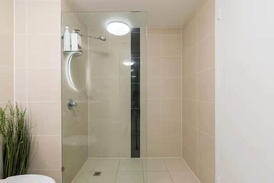 Longbeach Luxe, Surfers Paradise Gold Coast